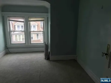 31 Union Place North Arlington NJ 07031