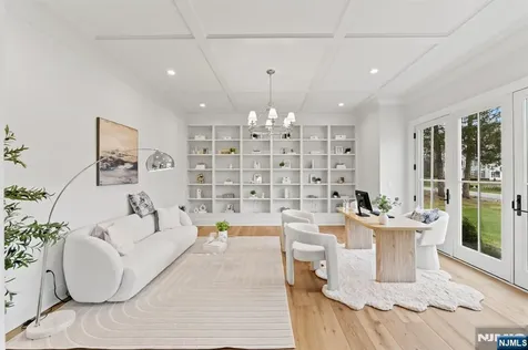 309 Green Ridge Road Franklin Lakes NJ 07417