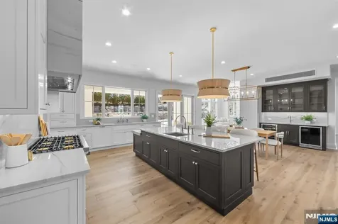 309 Green Ridge Road Franklin Lakes NJ 07417