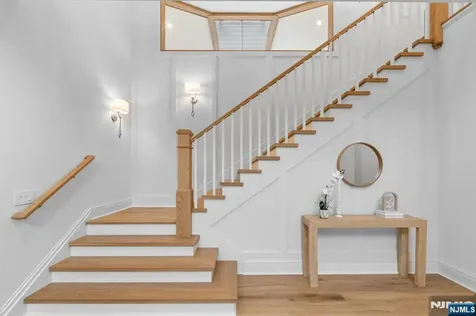 309 Green Ridge Road Franklin Lakes NJ 07417