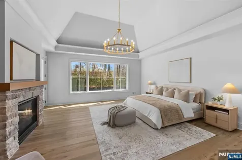 309 Green Ridge Road Franklin Lakes NJ 07417