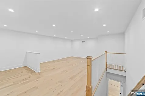 309 Green Ridge Road Franklin Lakes NJ 07417