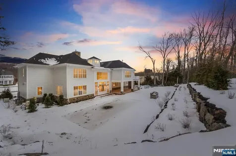 309 Green Ridge Road Franklin Lakes NJ 07417