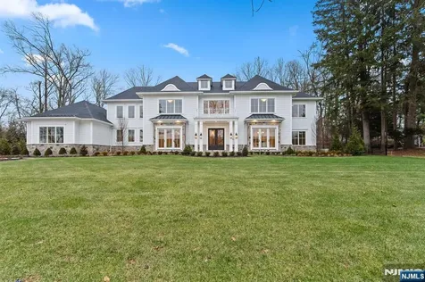 309 Green Ridge Road Franklin Lakes NJ 07417