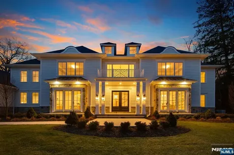 309 Green Ridge Road Franklin Lakes NJ 07417