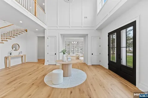 309 Green Ridge Road Franklin Lakes NJ 07417