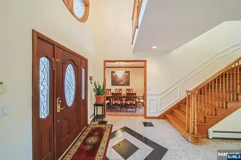 19 Dave Espie Way Wayne NJ 07470