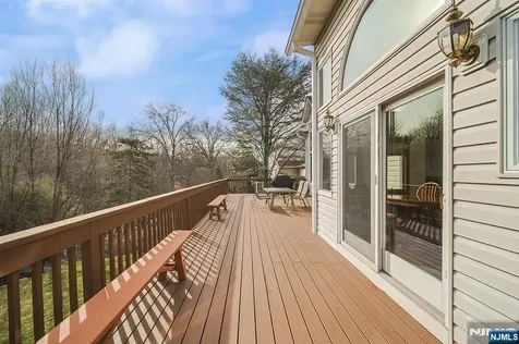19 Dave Espie Way Wayne NJ 07470