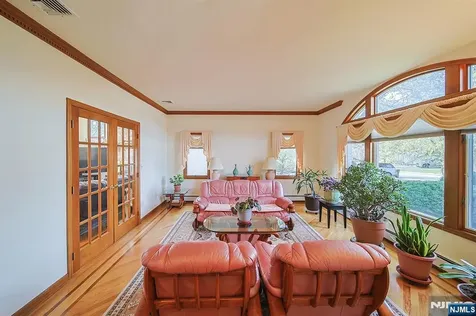 19 Dave Espie Way Wayne NJ 07470