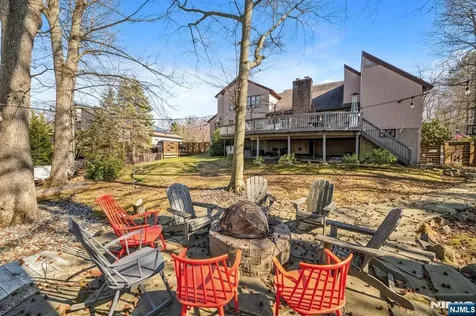 17 Brentwood Drive North Caldwell NJ 07006