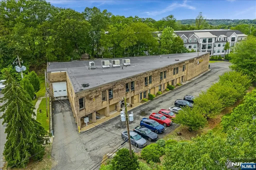 3 Tice Road Franklin Lakes NJ 07417