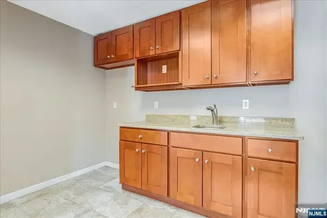 3 Tice Road Franklin Lakes NJ 07417