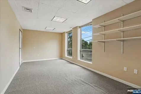 3 Tice Road Franklin Lakes NJ 07417