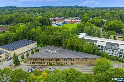 3 Tice Road Franklin Lakes NJ 07417