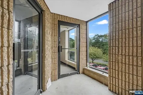 3 Tice Road Franklin Lakes NJ 07417