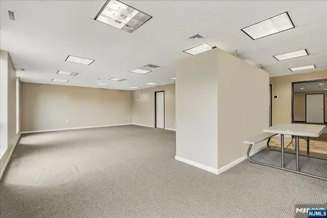 3 Tice Road Franklin Lakes NJ 07417