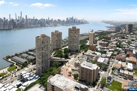 7004 Boulevard East Guttenberg NJ 07093
