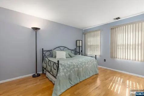 2 Crystal Lane Paterson NJ 07501