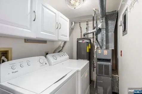 2 Crystal Lane Paterson NJ 07501