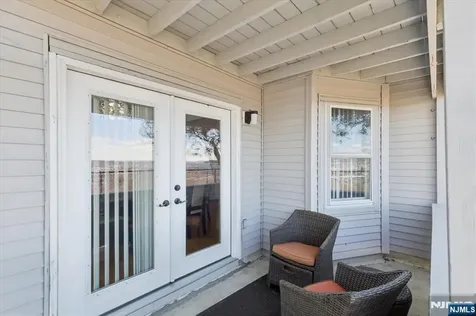 2 Crystal Lane Paterson NJ 07501