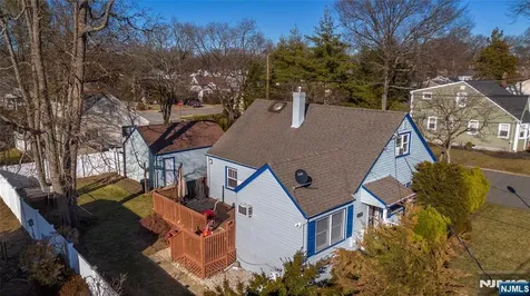 175 Hillside Avenue Bergenfield NJ 07621