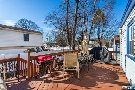 175 Hillside Avenue Bergenfield NJ 07621