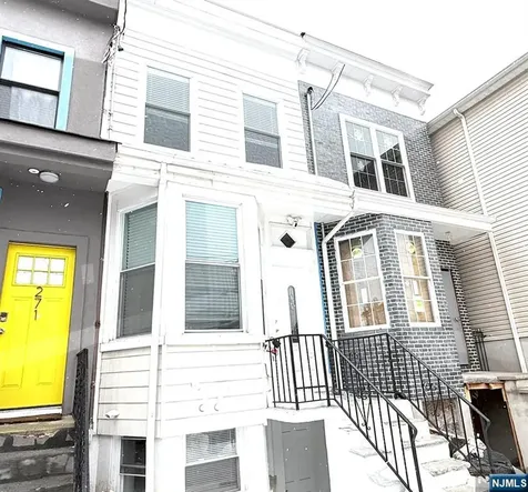 273 Forrest Street Jersey City NJ 07304