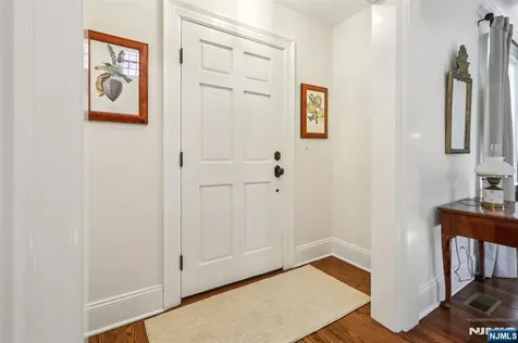 235 Sheridan Avenue Ho-ho-kus NJ 07423