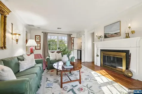 235 Sheridan Avenue Ho-ho-kus NJ 07423