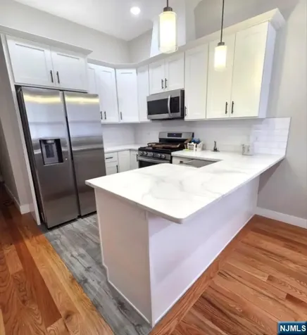 40 Wright Avenue Jersey City NJ 07306