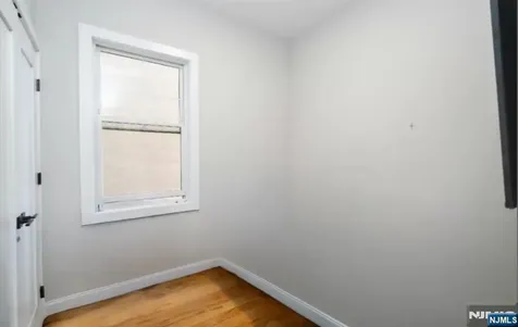 40 Wright Avenue Jersey City NJ 07306