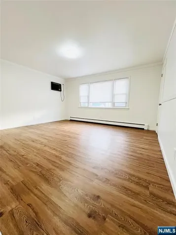 76 Front Street North Arlington NJ 07031