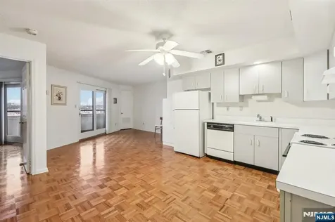 41-51 Wilson Avenue Newark NJ 07105