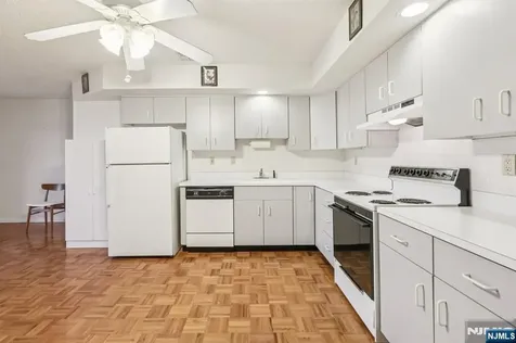 41-51 Wilson Avenue Newark NJ 07105