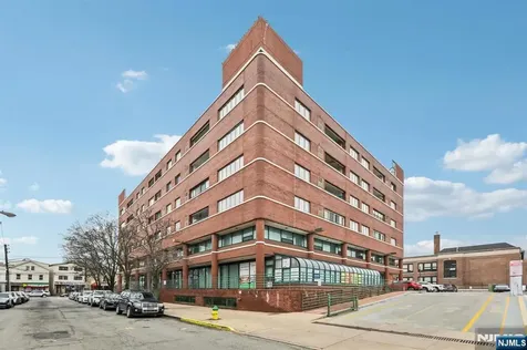 41-51 Wilson Avenue Newark NJ 07105