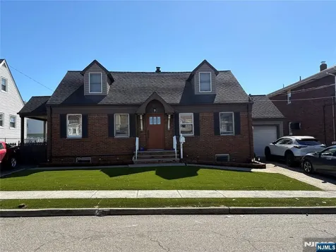 739 Garden Street Carlstadt NJ 07072