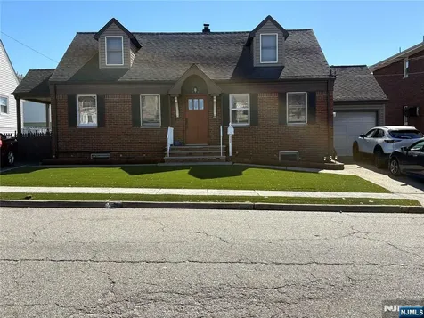739 Garden Street Carlstadt NJ 07072