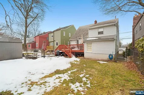 49 New Brier Lane Clifton NJ 07012