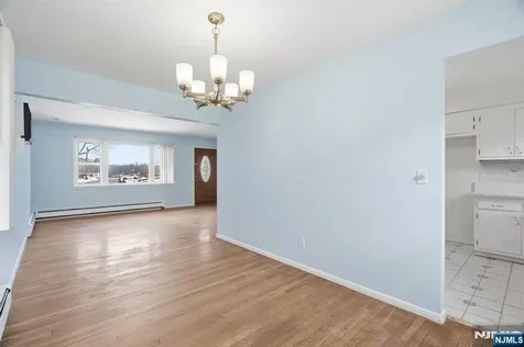 49 New Brier Lane Clifton NJ 07012