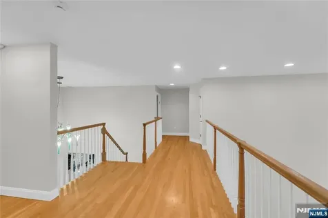 1 Sherwood Court Old Tappan NJ 07675