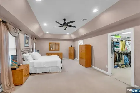 1 Sherwood Court Old Tappan NJ 07675