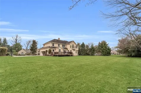1 Sherwood Court Old Tappan NJ 07675