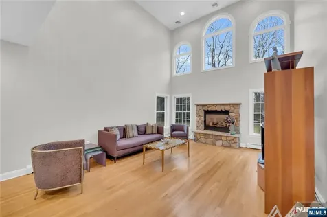 1 Sherwood Court Old Tappan NJ 07675