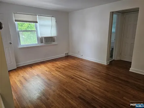 55 W Homestead Avenue Palisades Park NJ 07650