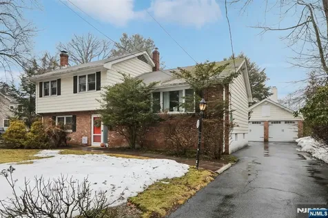 223 Florence Road Harrington Park NJ 07640