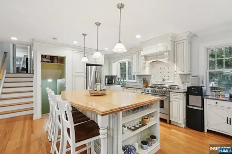 223 Florence Road Harrington Park NJ 07640