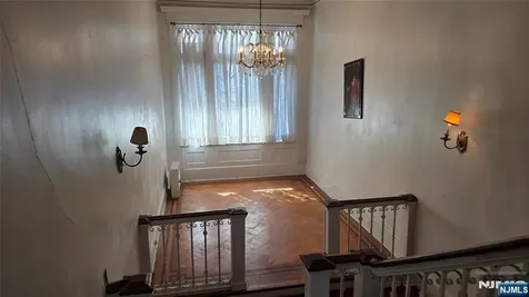 570--574 Mount Prospect Newark NJ 07104