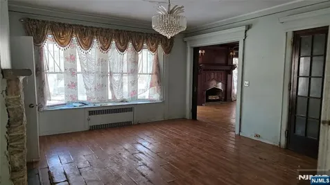 570--574 Mount Prospect Newark NJ 07104