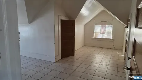 570--574 Mount Prospect Newark NJ 07104