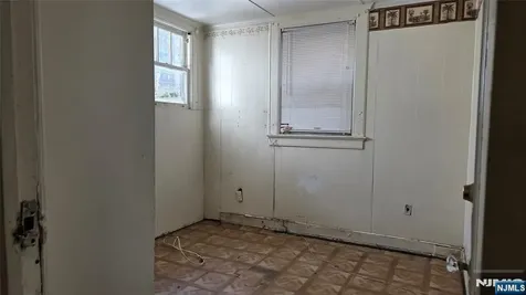 570--574 Mount Prospect Newark NJ 07104